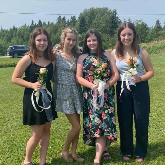 Meet your Posher, Raelin - Picture 1 of 1